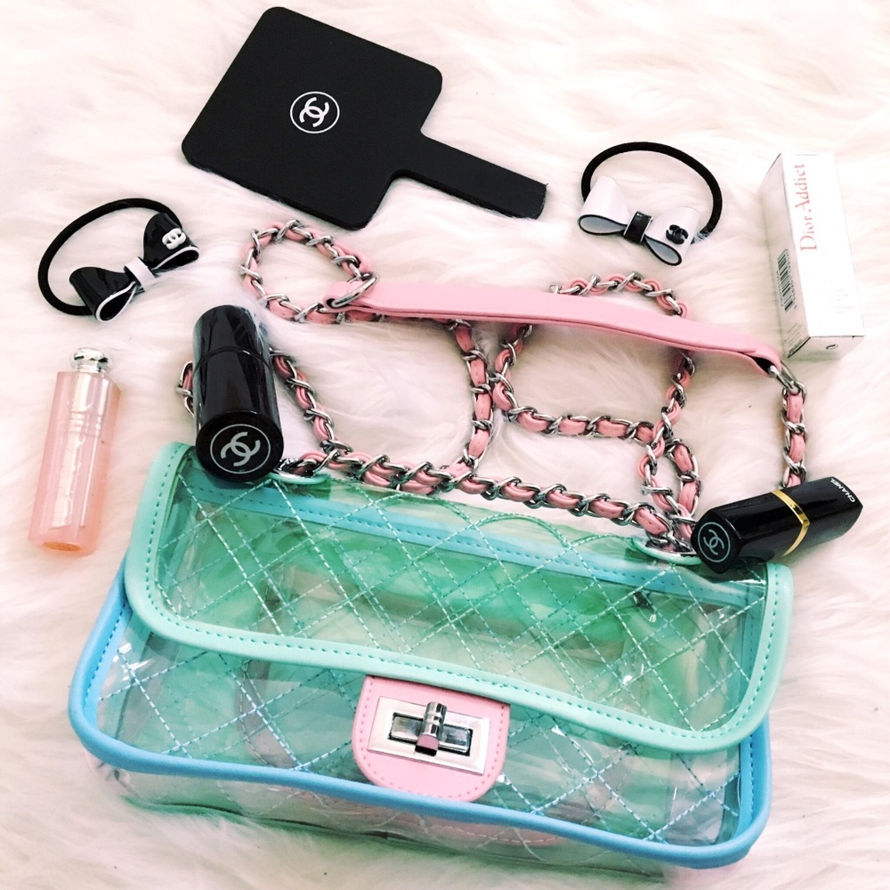💘 NWOT Jelly PVC Shoulder Chain Bag 💘